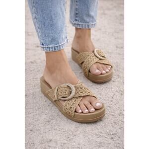 Marc Fisher Welti Sandals Womens 9M Tan Raffia Buckle Cross Strap Slide Boho